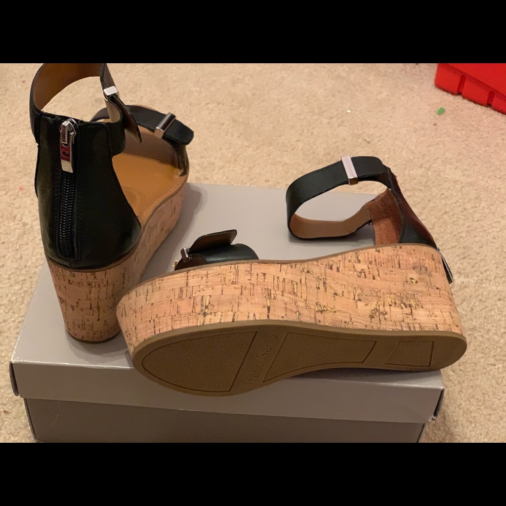Franco Sarto Platform Sandal - Picture 2 of 3